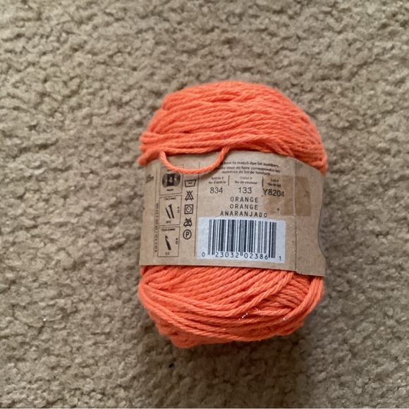 3 Skeins Lion Brand Re-Up Yarn- NEW. - Picture 7 of 7